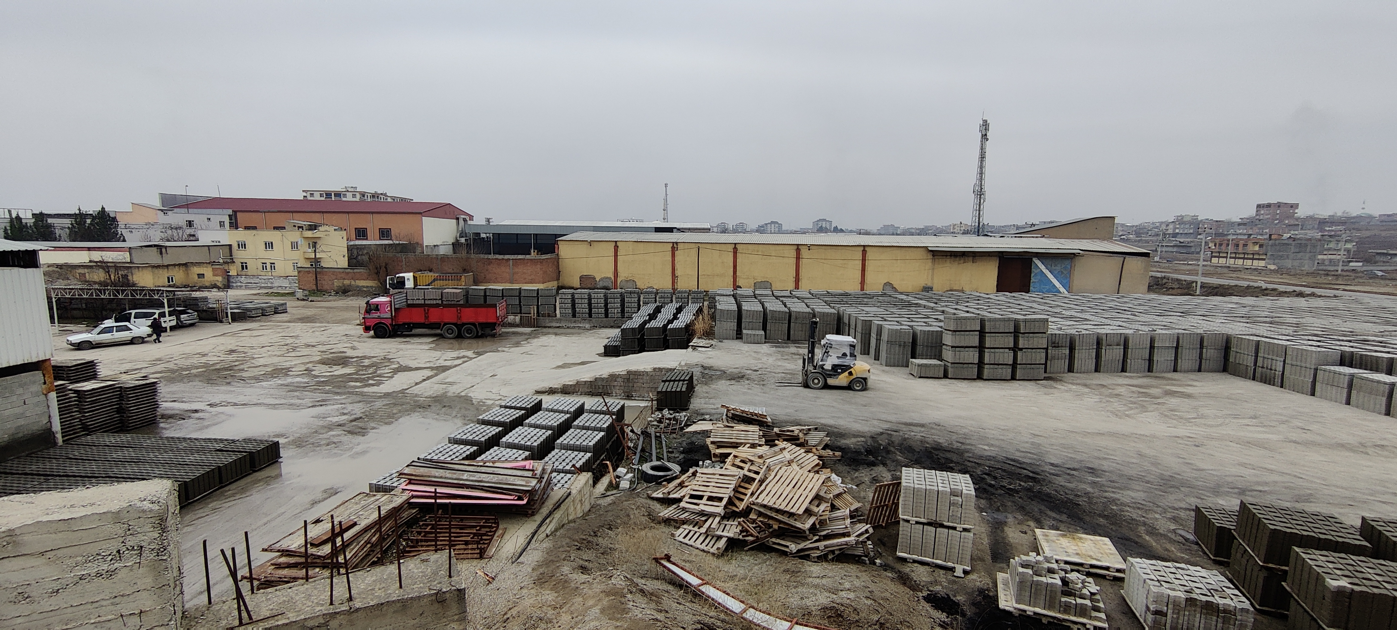 Özbaşaran Kilitli Parke taşı